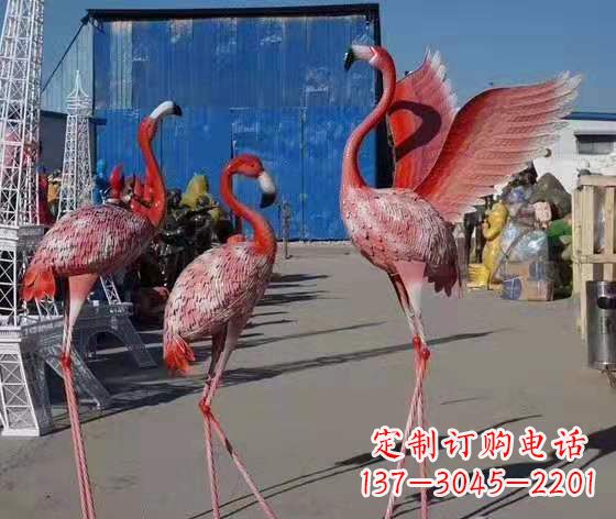 日照火烈鸟雕塑以玻璃钢创造精美的景观雕塑