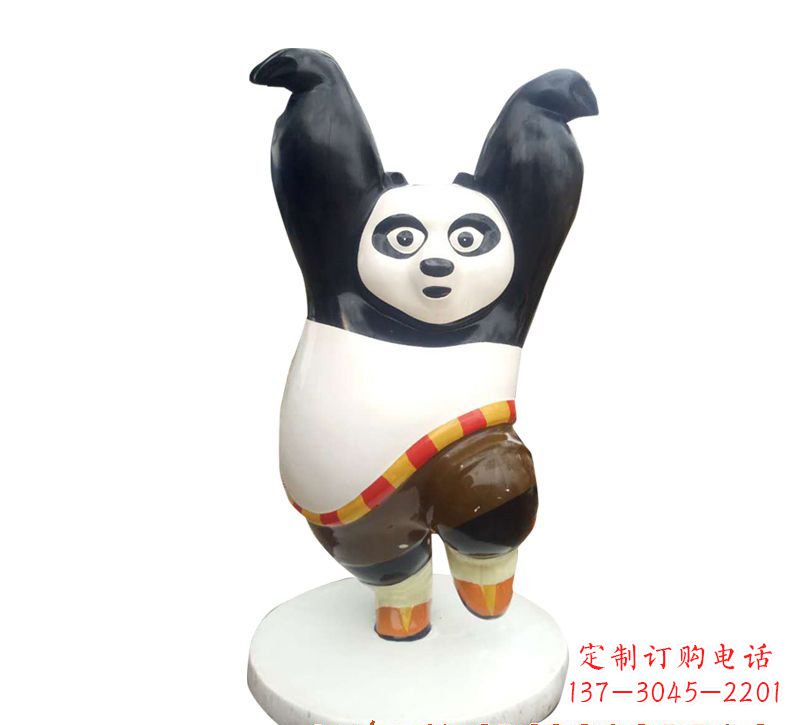 日照玻璃钢制熊猫雕塑精致细腻的艺术品