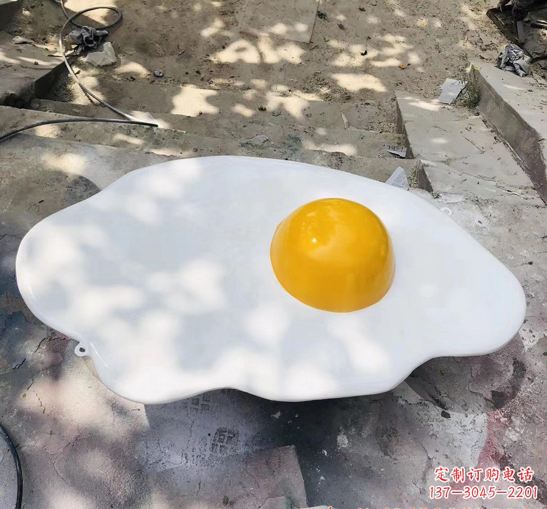 日照玻璃钢鸡蛋雕塑——精美绝伦