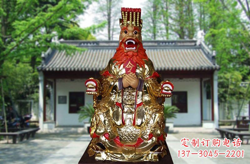 日照玻璃钢制作的金龙王雕塑