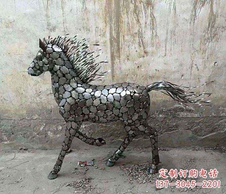 日照不锈钢奔马雕塑艺术与自由的象征
