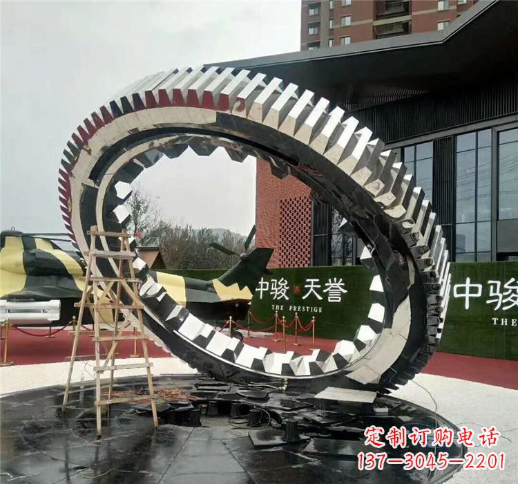 日照不锈钢齿轮雕塑