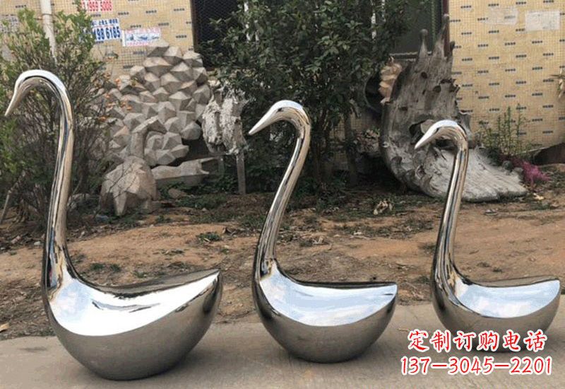 日照不锈钢制作的天鹅雕塑