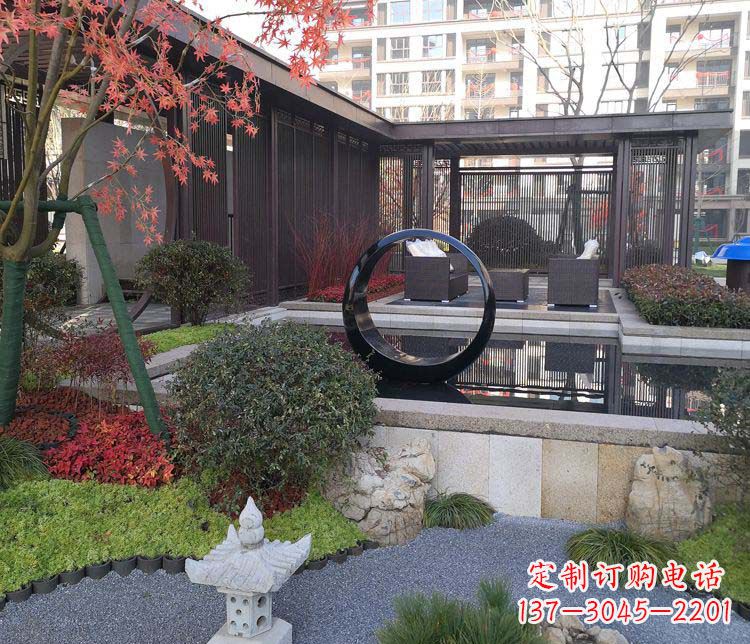 日照不锈钢圆环雕塑——精美绝伦