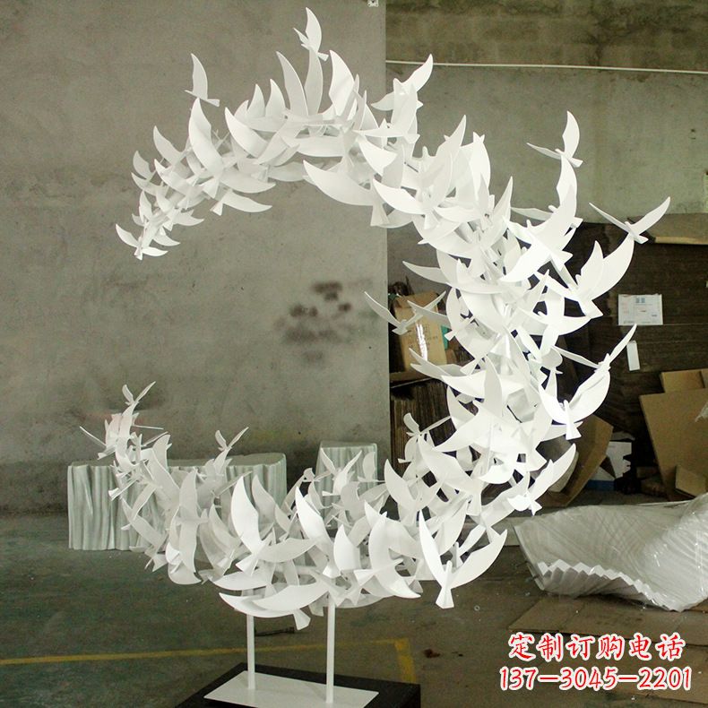日照不锈钢鸽子翱翔的象征