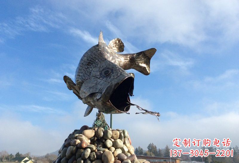 日照不锈钢鲤鱼雕塑