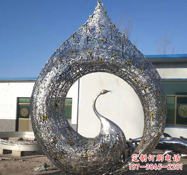 日照优雅的不锈钢孔雀雕塑