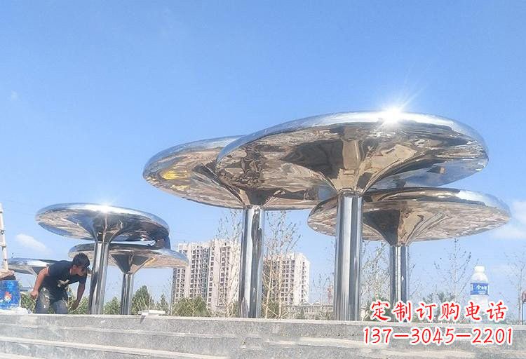日照不锈钢广场凉亭雕塑——精美雕塑点缀美丽环境