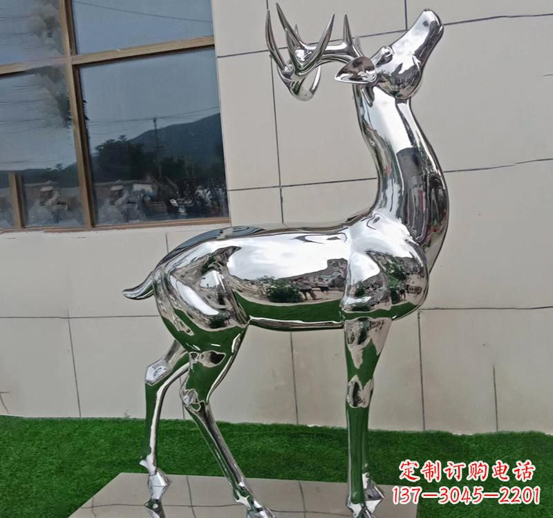 日照不锈钢户外动物鹿雕塑精致大气的艺术品