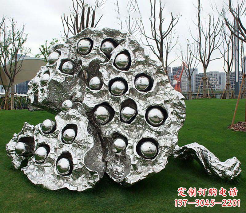 日照不锈钢莲蓬雕塑——精美极致的艺术品