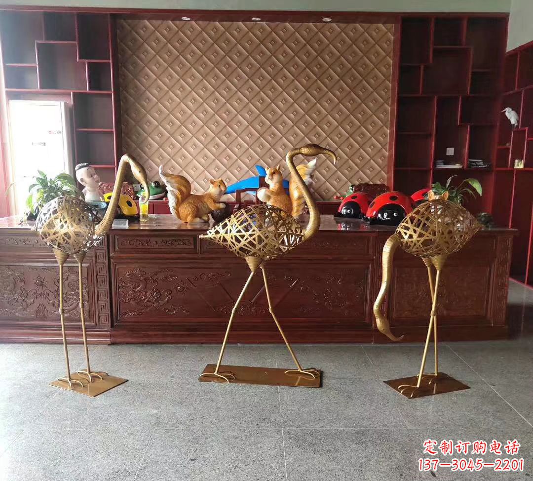 日照不锈钢火烈鸟雕塑——熠熠生辉