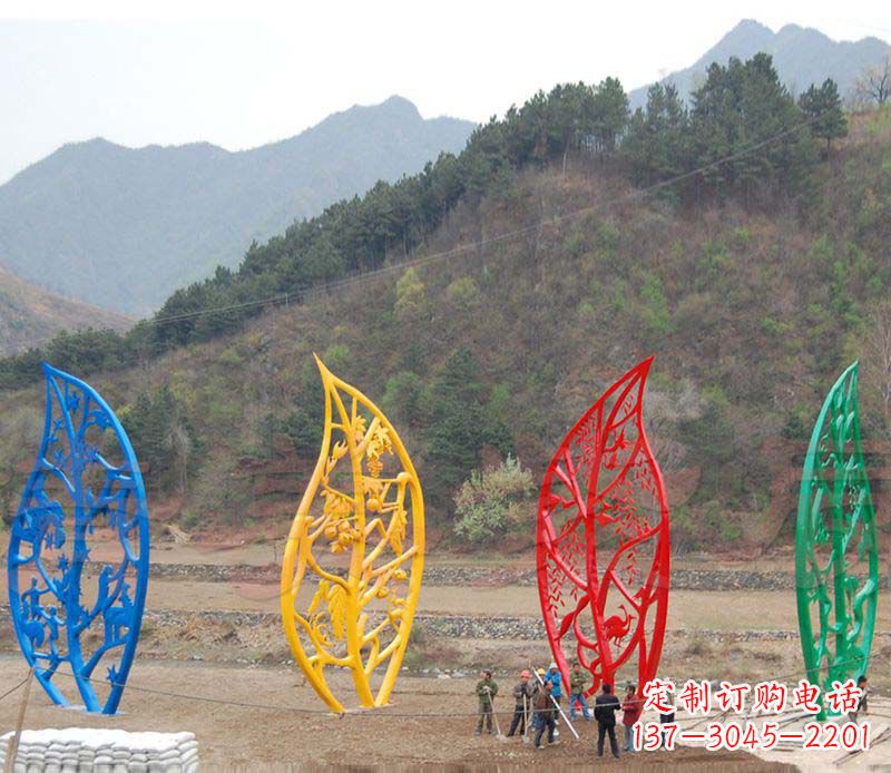 日照不锈钢镂空树叶景观雕塑精美绝伦