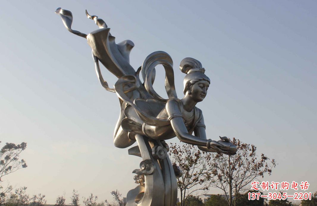 日照蟠桃祈福精美不锈钢雕塑
