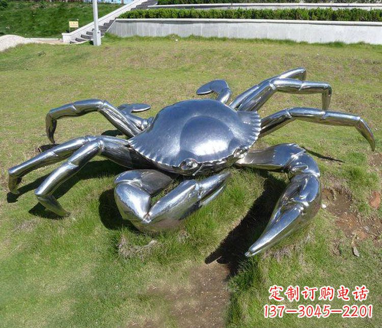 日照不锈钢螃蟹雕塑——给景观增添灵动之美