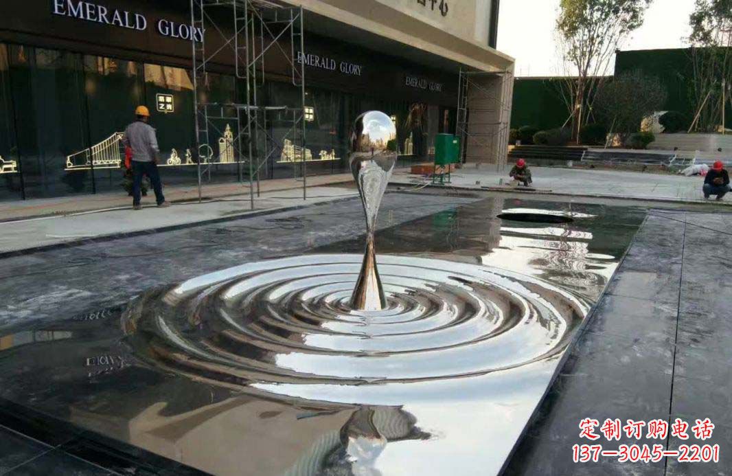 日照不锈钢水滴雕塑美丽的艺术表现