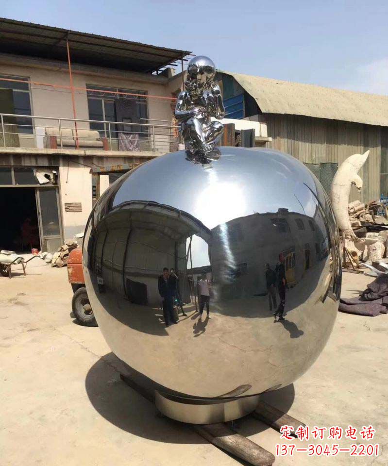 日照精美不锈钢苹果雕塑
