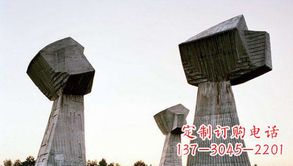 日照不锈钢拳头一种独特的雕塑材料