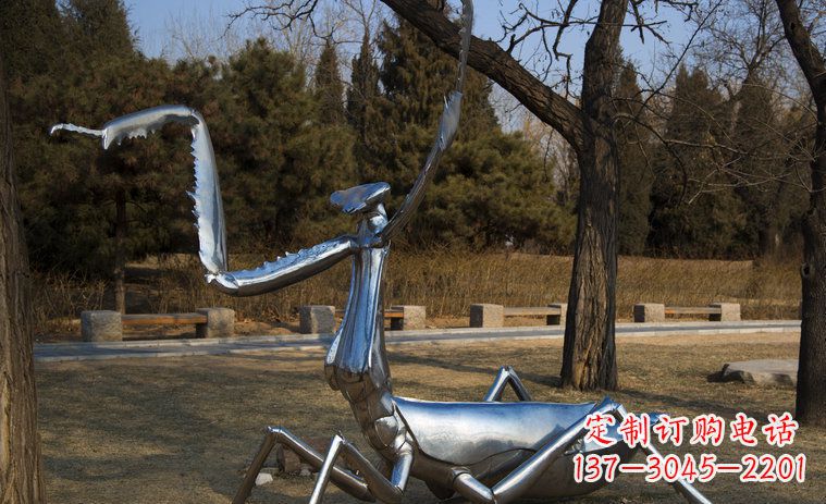 日照不锈钢螳螂园林景观雕塑创意缔造美景