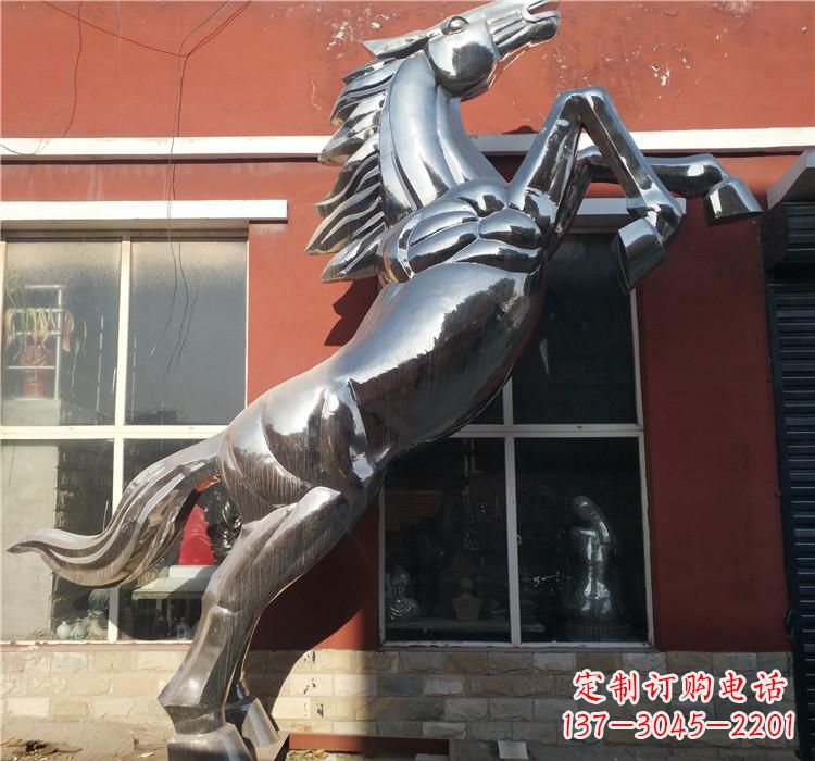 日照不锈钢跳跃马雕塑