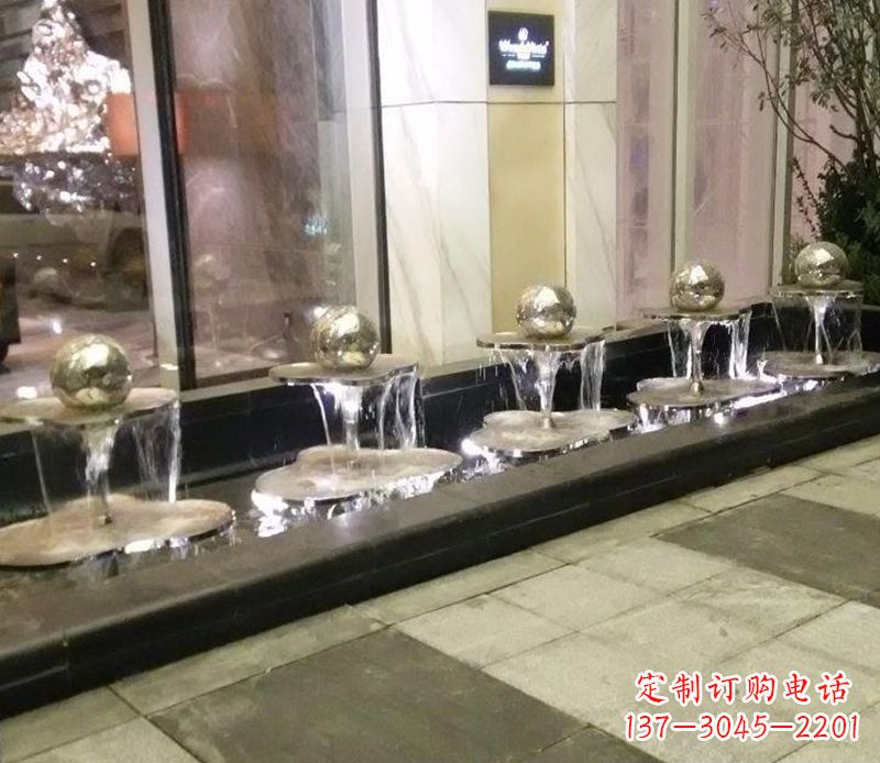 日照不锈钢小喷泉雕塑——美化环境的艺术