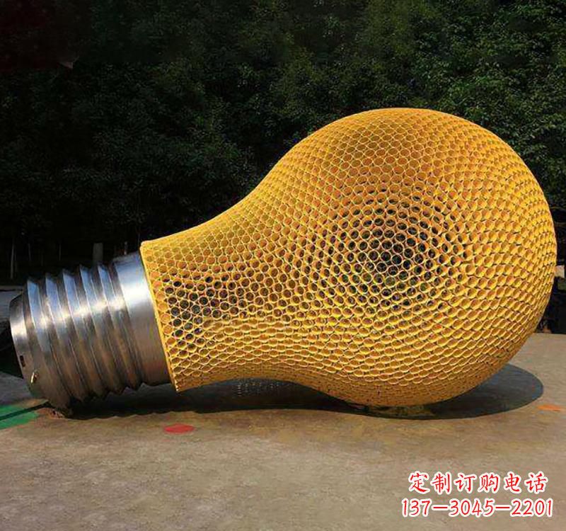 日照不锈钢灯泡雕塑点亮小区景观