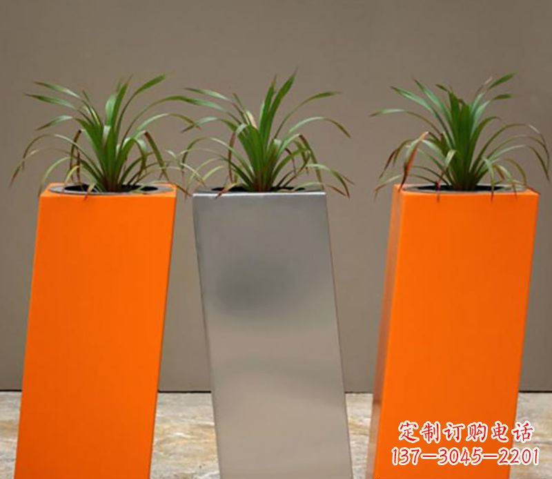日照不锈钢花盆雕塑一种全新的视觉体验