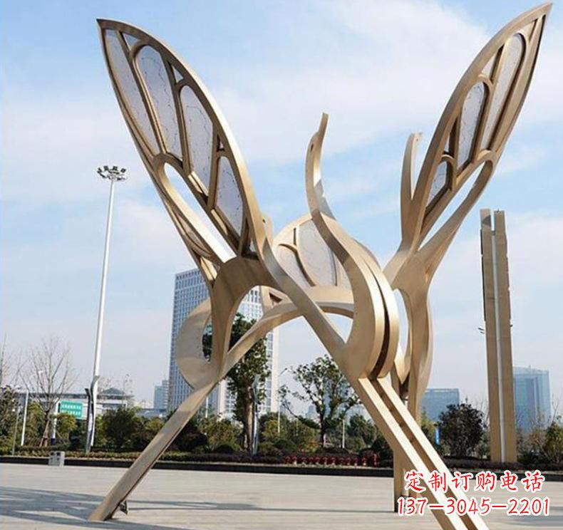 日照不锈钢园林仙鹤雕塑传承传统艺术精髓