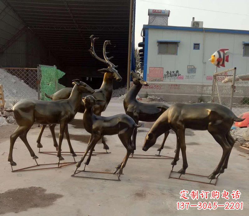 日照鹿雕塑抽象之美