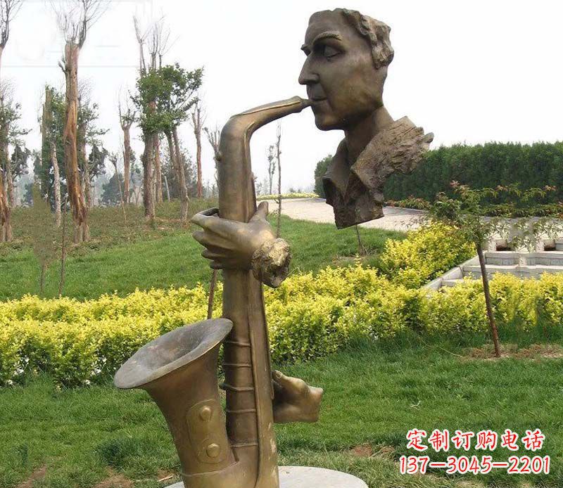 日照萨克斯雕塑艺术的精美表现