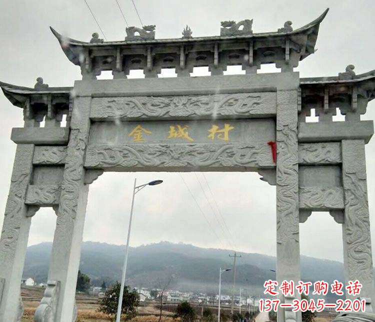 日照该牌坊雕塑。
