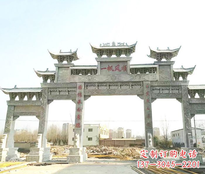 日照别具一格的大型五门石雕牌楼