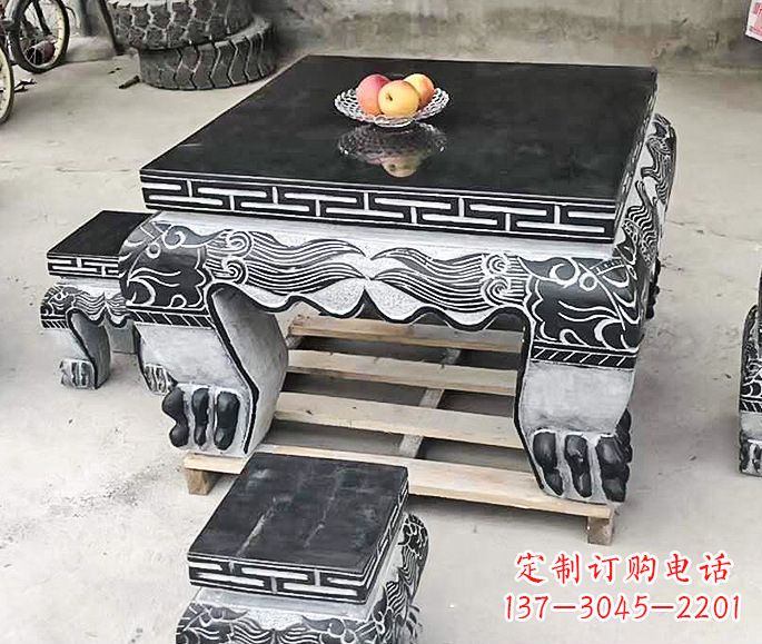 日照中领雕塑方形仿古石桌凳
