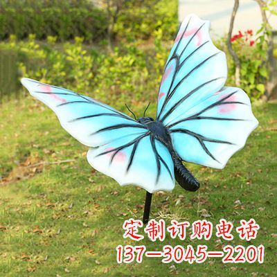 日照浅蓝白色蝴蝶雕塑