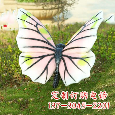 日照浅粉白色仿真蝴蝶雕塑