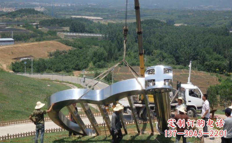 日照公园竖琴雕塑——缔造完美的艺术景观