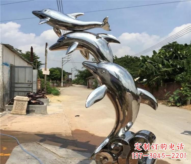 日照冲浪海豚不锈钢雕塑