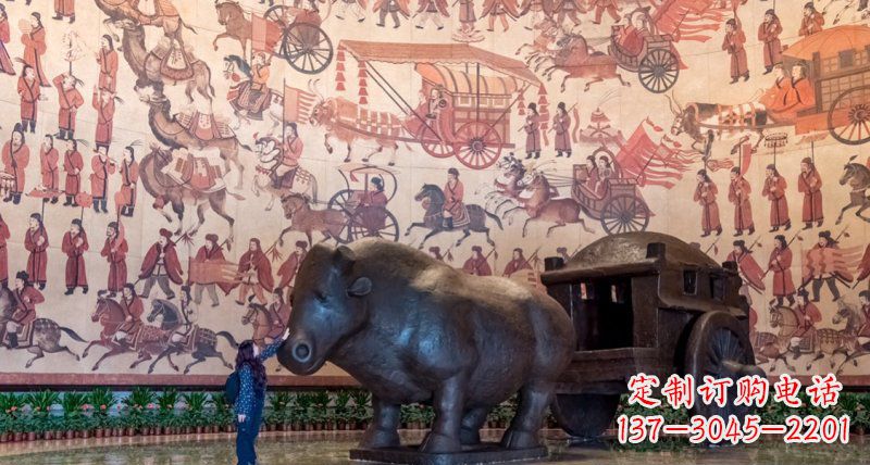 日照传统风格铜河马拉车景观雕塑