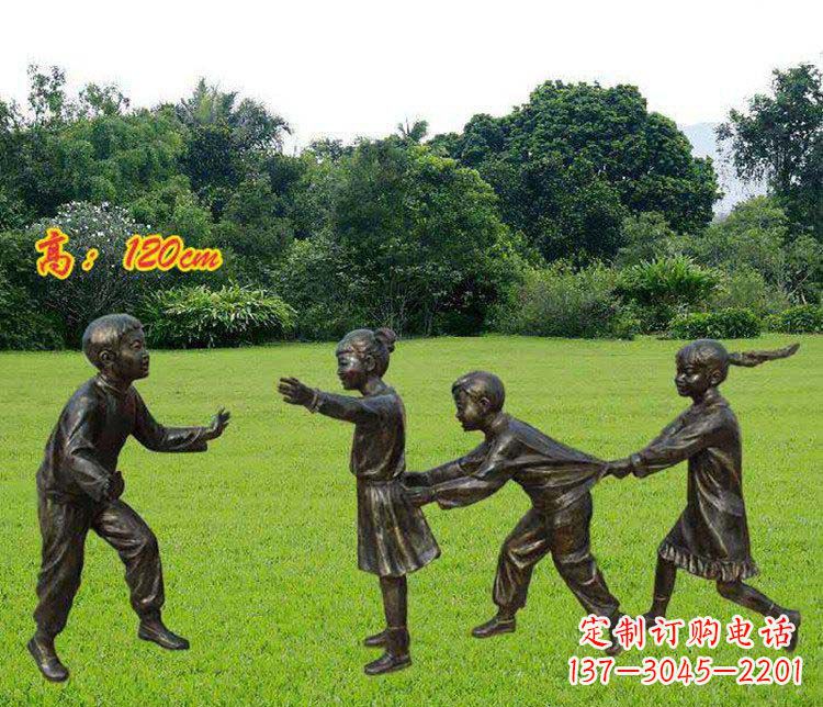 日照公园玩老鹰捉小鸡的儿童小品铜雕 (2)