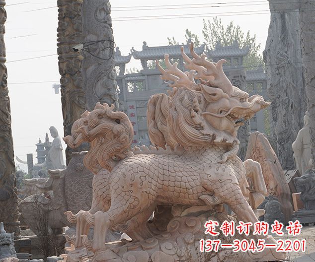 日照中领雕塑:古典麒麟石雕,美丽传承
