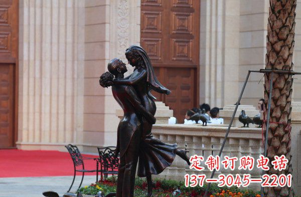 日照情侣雕塑,缔造爱的浪漫氛围