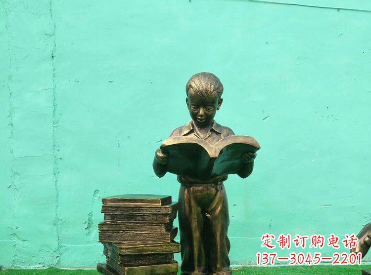 日照精致可爱的小孩雕塑