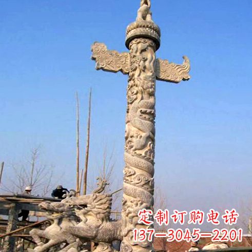 日照象征古老华夏文化的华表柱子雕塑