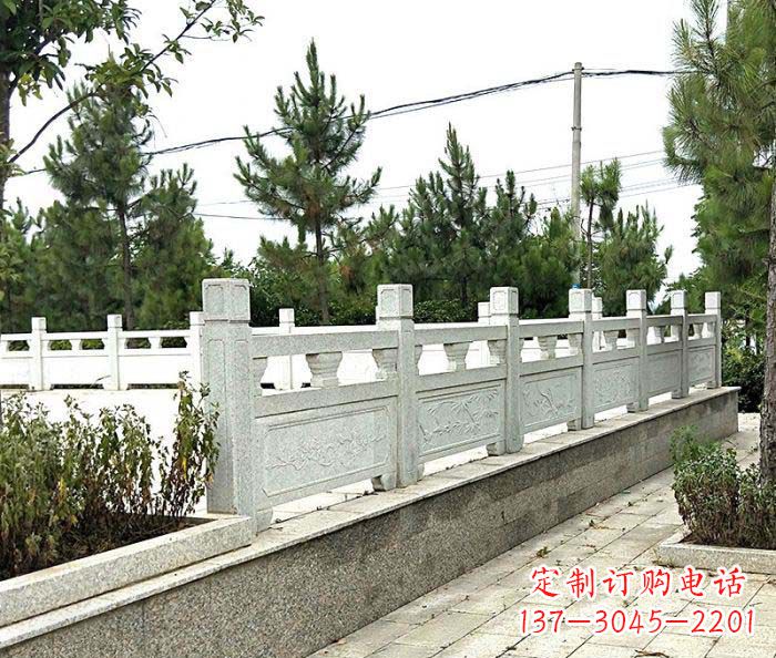 日照大理石栏杆雕塑:精致的定制艺术品