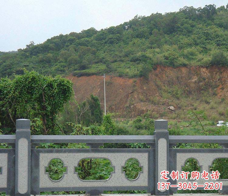 日照景区镂空仿古栏板石雕