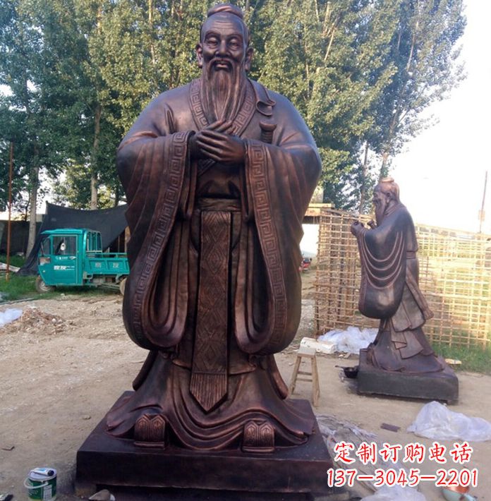 日照具有传奇色彩的孔子雕塑