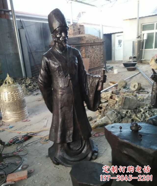 日照精美雕塑，展现古代名医李时珍的传奇