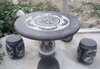 日照艺术化的室外石桌凳雕塑