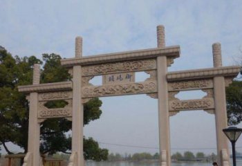日照景区三门古典牌坊石雕