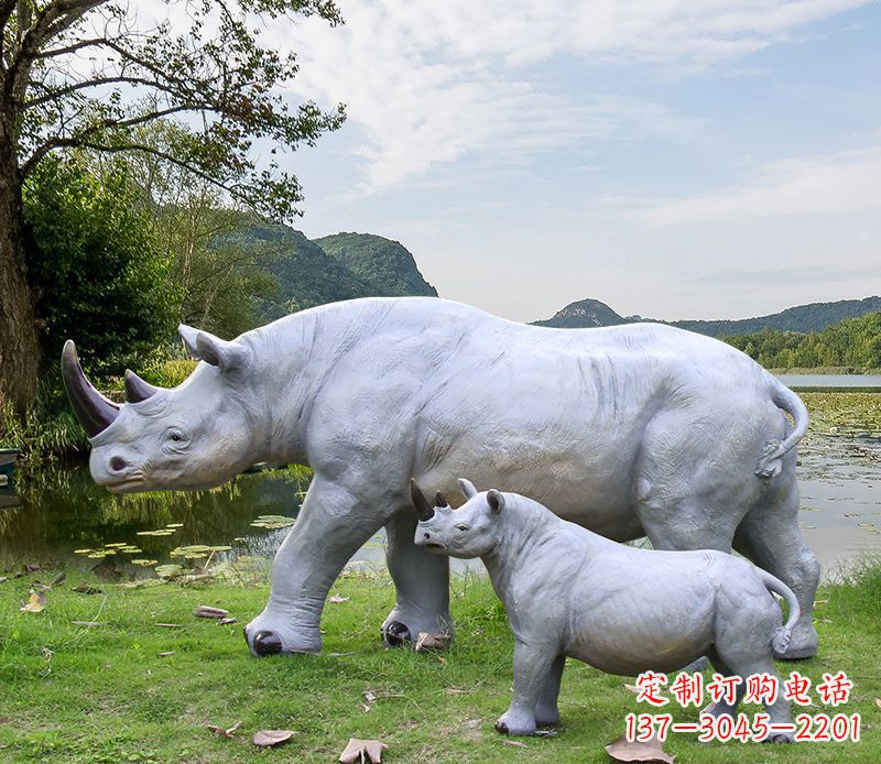 日照石雕犀牛母子雕塑