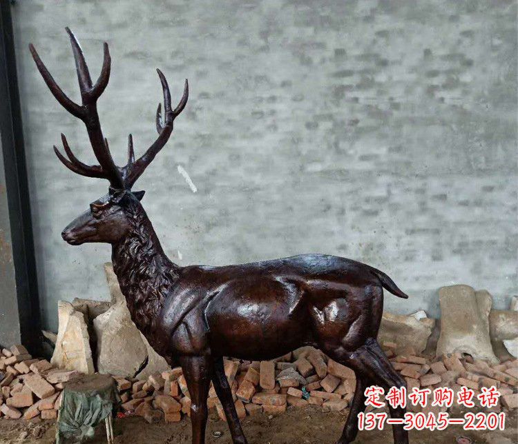 日照铜雕户外公园动物雕塑鹿摆件